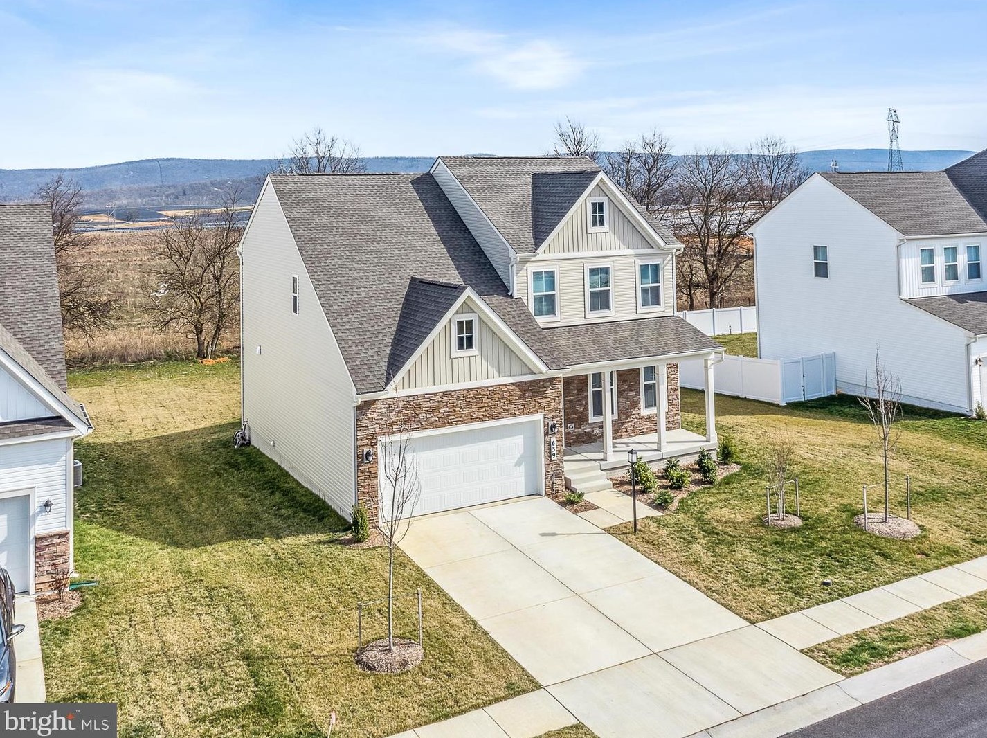 639 Barksdale Dr, Charles Town WV  25414-5615 exterior