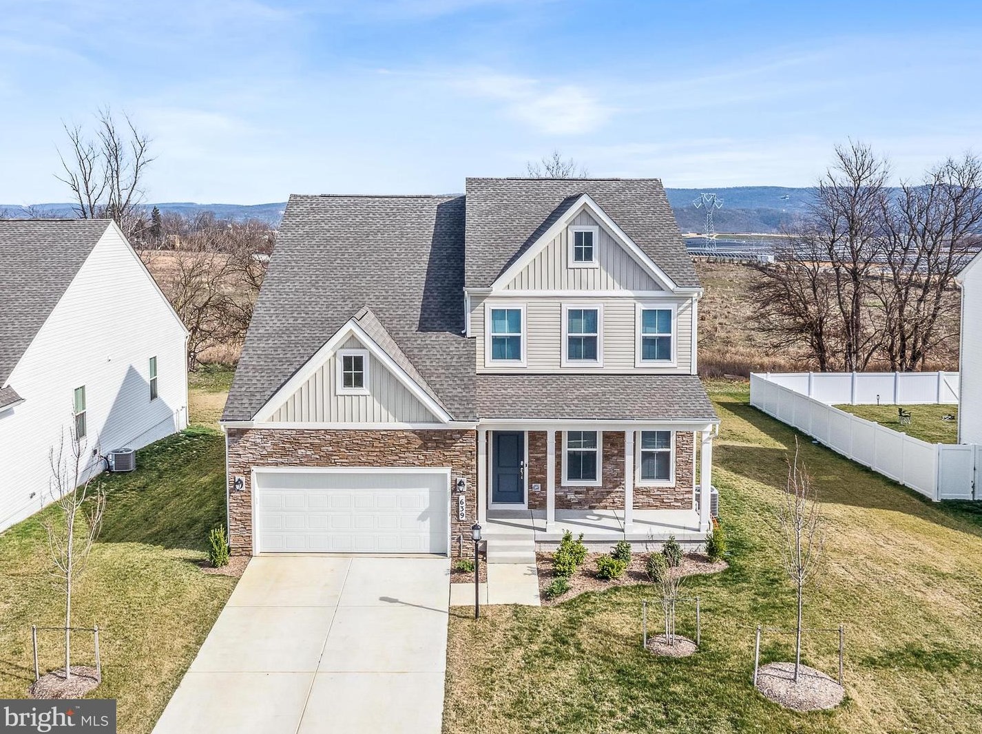 639 Barksdale Dr, Charles Town WV  25414-5615 exterior