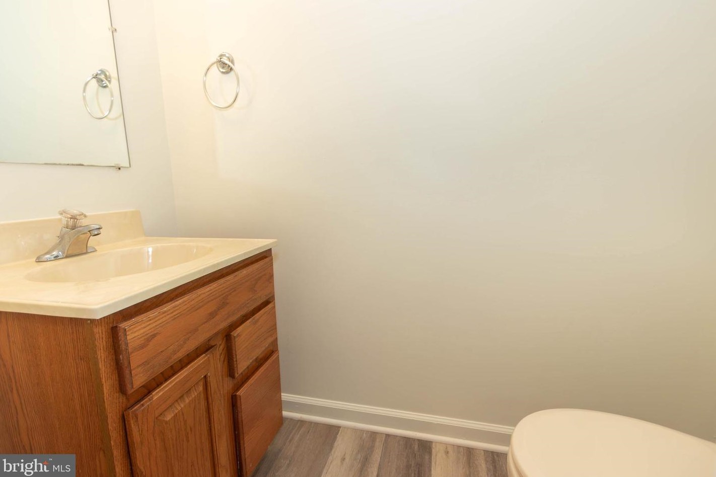 113 Maple Ave, Charles Town WV 25414-1725 exterior