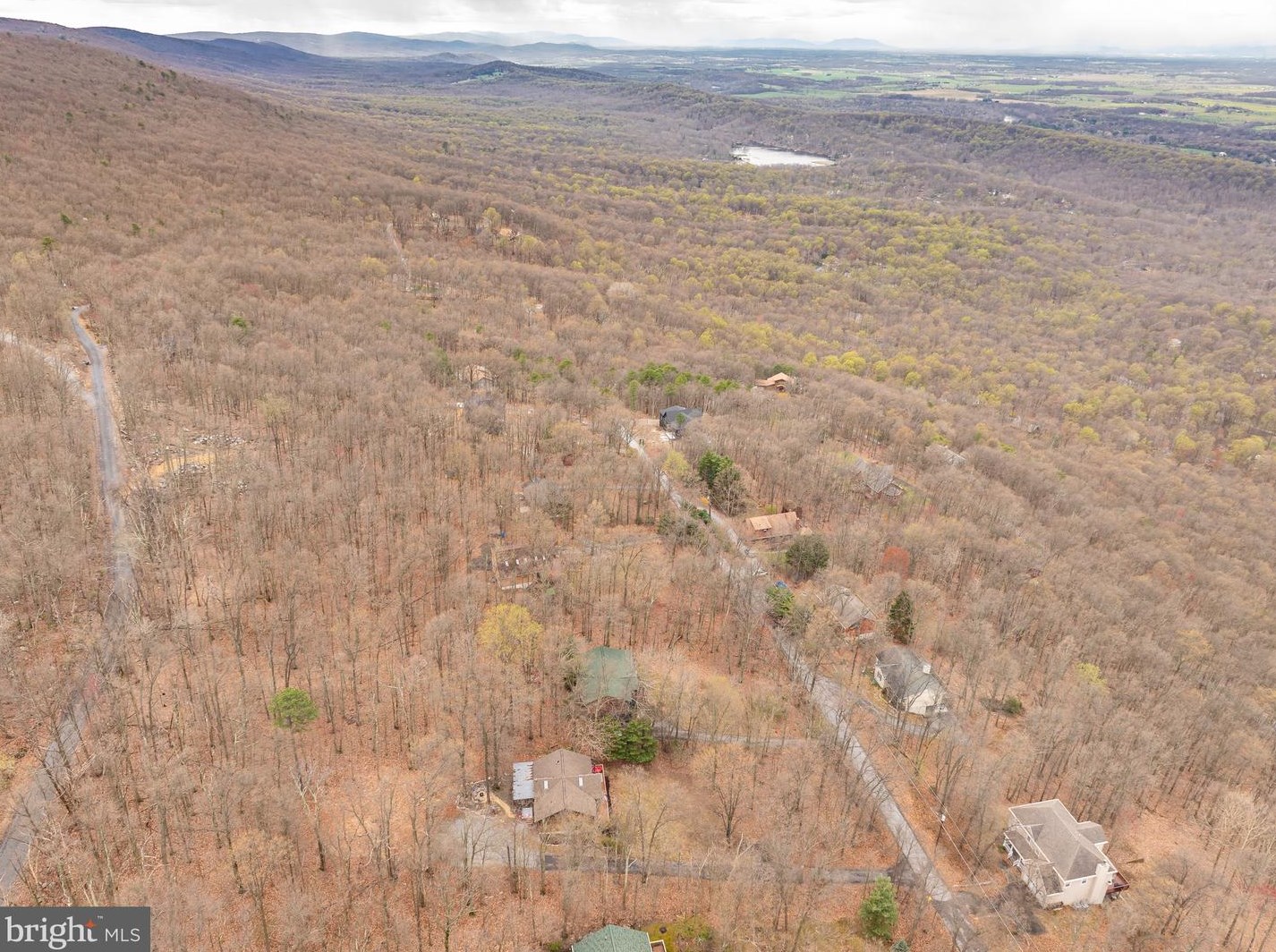 856 Skyline Trl, Harpers Ferry WV  25425-5576 exterior