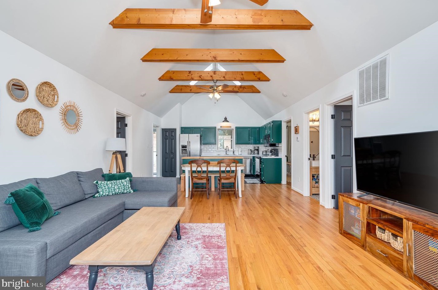 856 Skyline Trl, Harpers Ferry WV  25425-5576 exterior