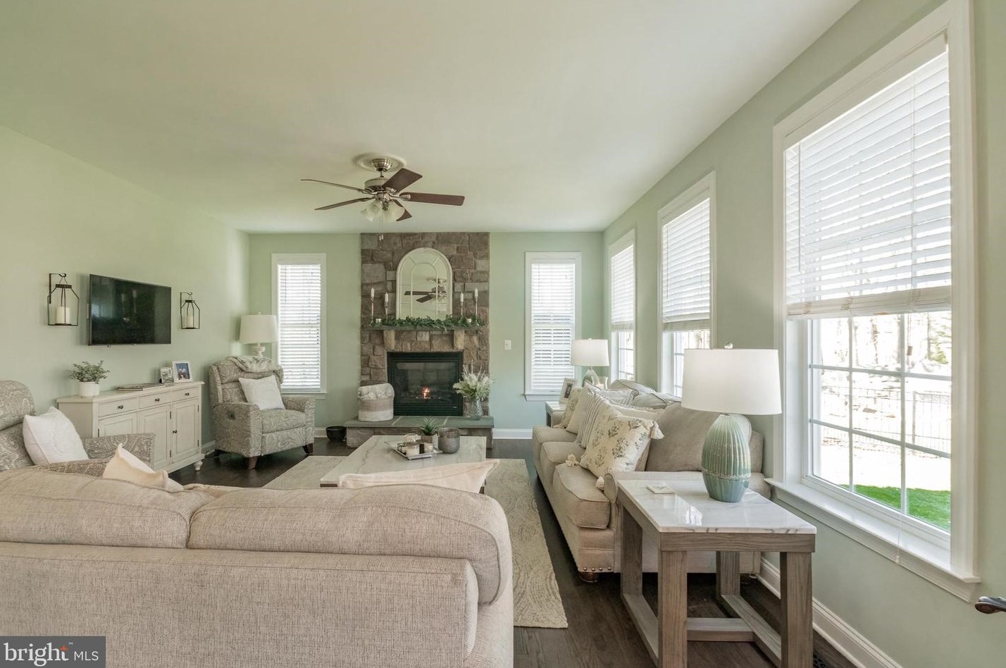227 Matchbox Ct, Ranson WV  25438-1175 exterior