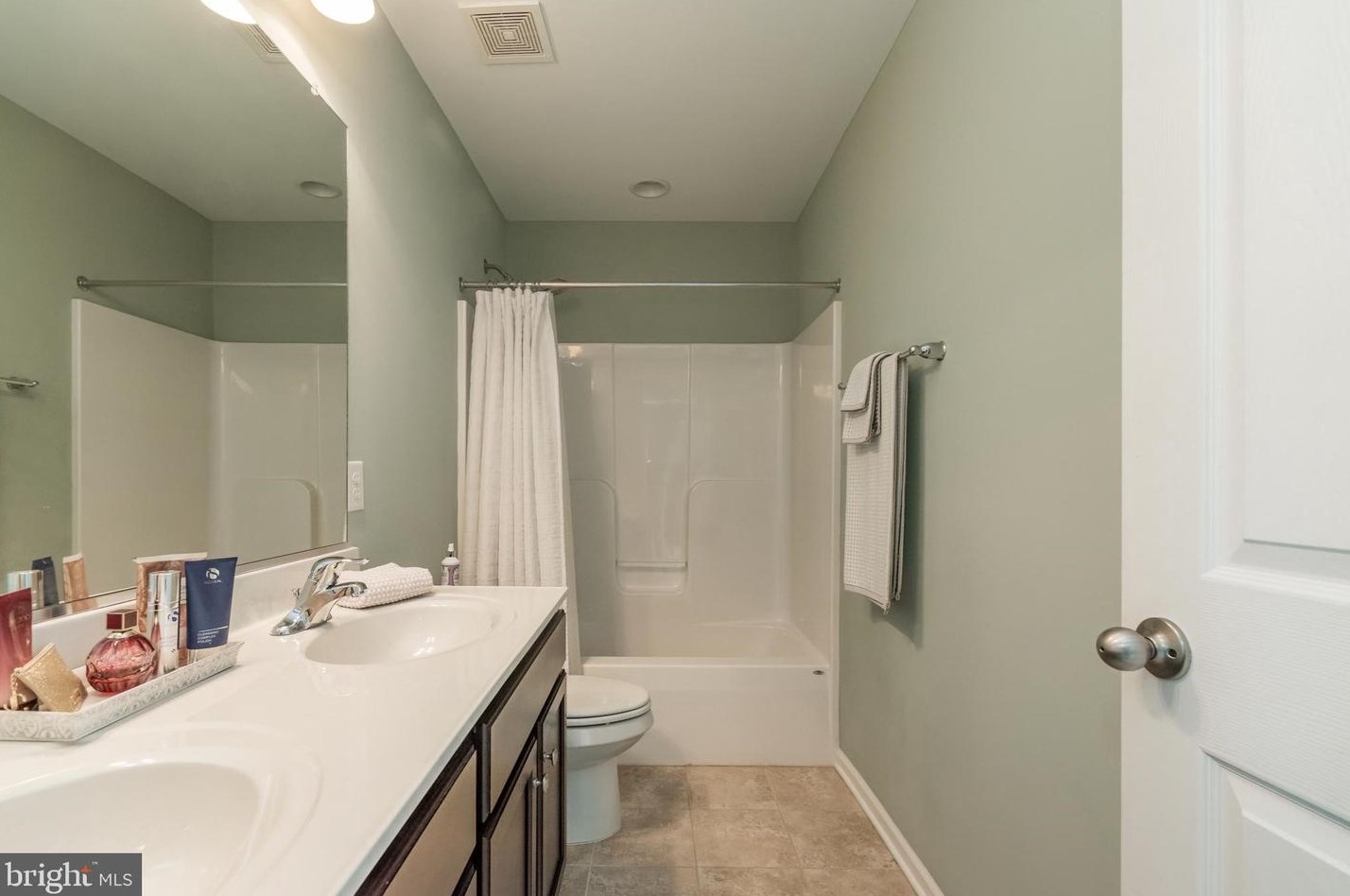 227 Matchbox Ct, Ranson WV  25438-1175 exterior