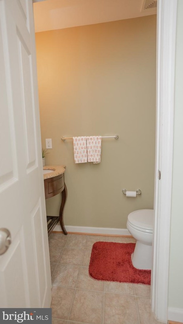 215 Monte Carlo Way, Charles Town WV  25414-6032 exterior