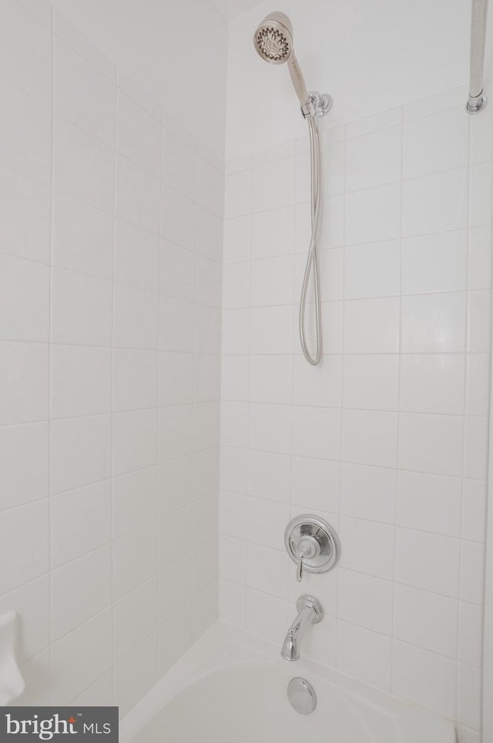 215 Monte Carlo Way, Charles Town WV  25414-6032 exterior