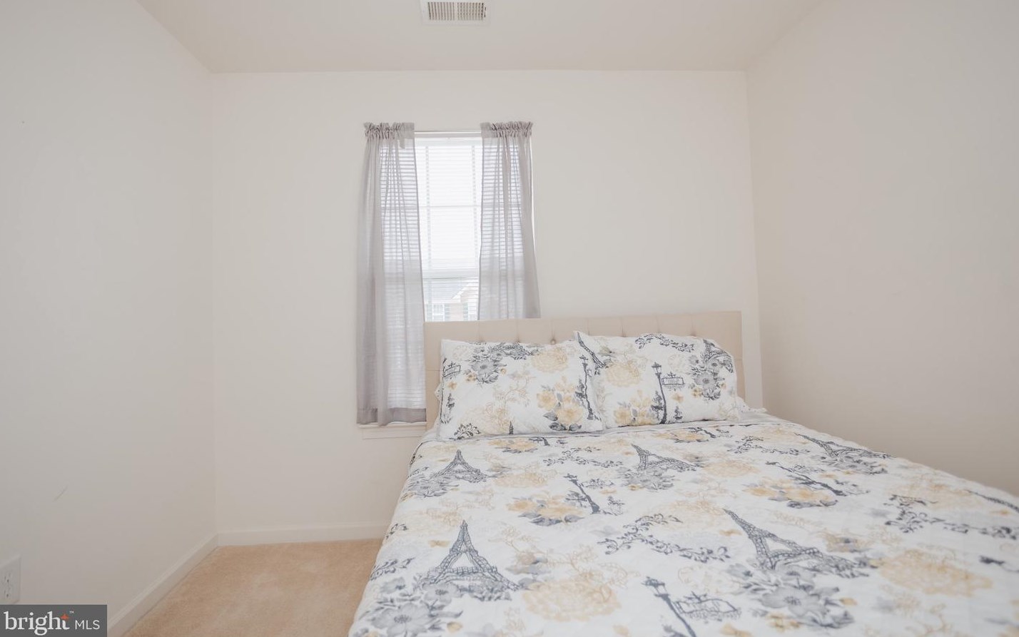 215 Monte Carlo Way, Charles Town WV  25414-6032 exterior