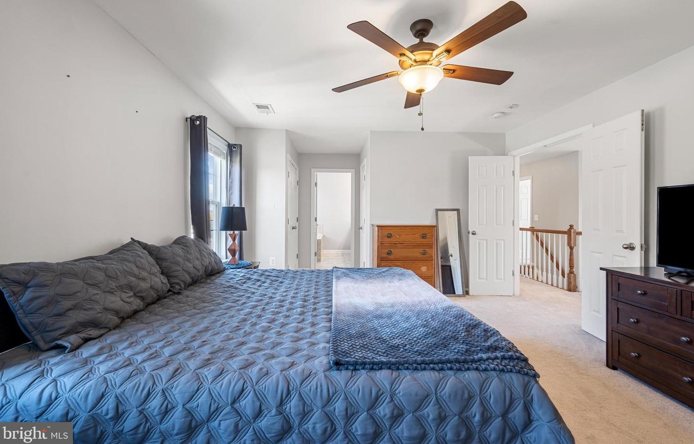 187 Colonial Dr, Charles Town WV  25414-4498 exterior