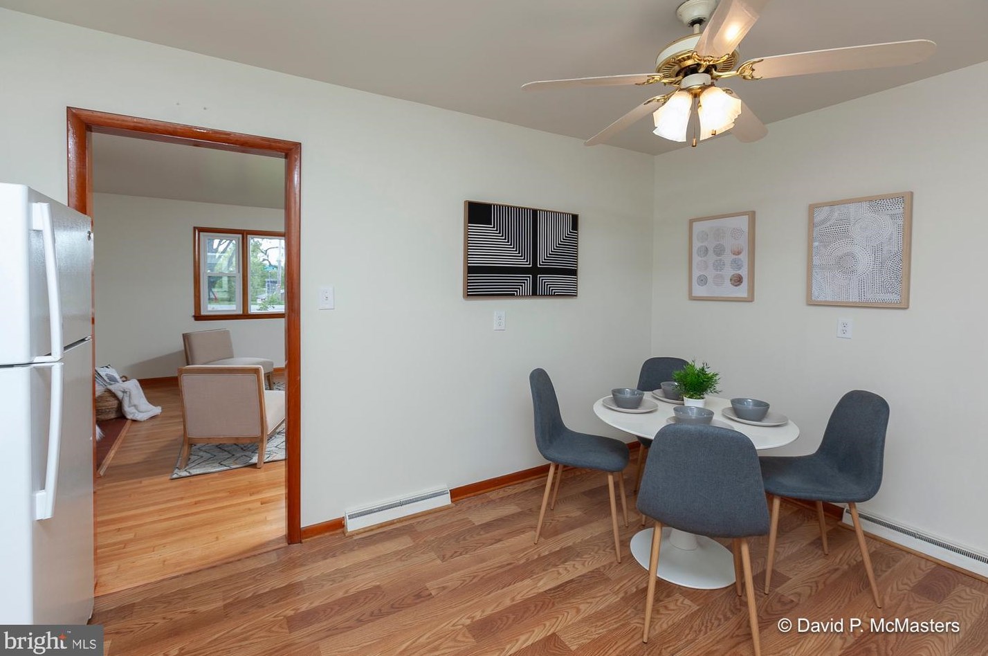 476 Jefferson Ave, Charles Town WV 25414-1122 exterior