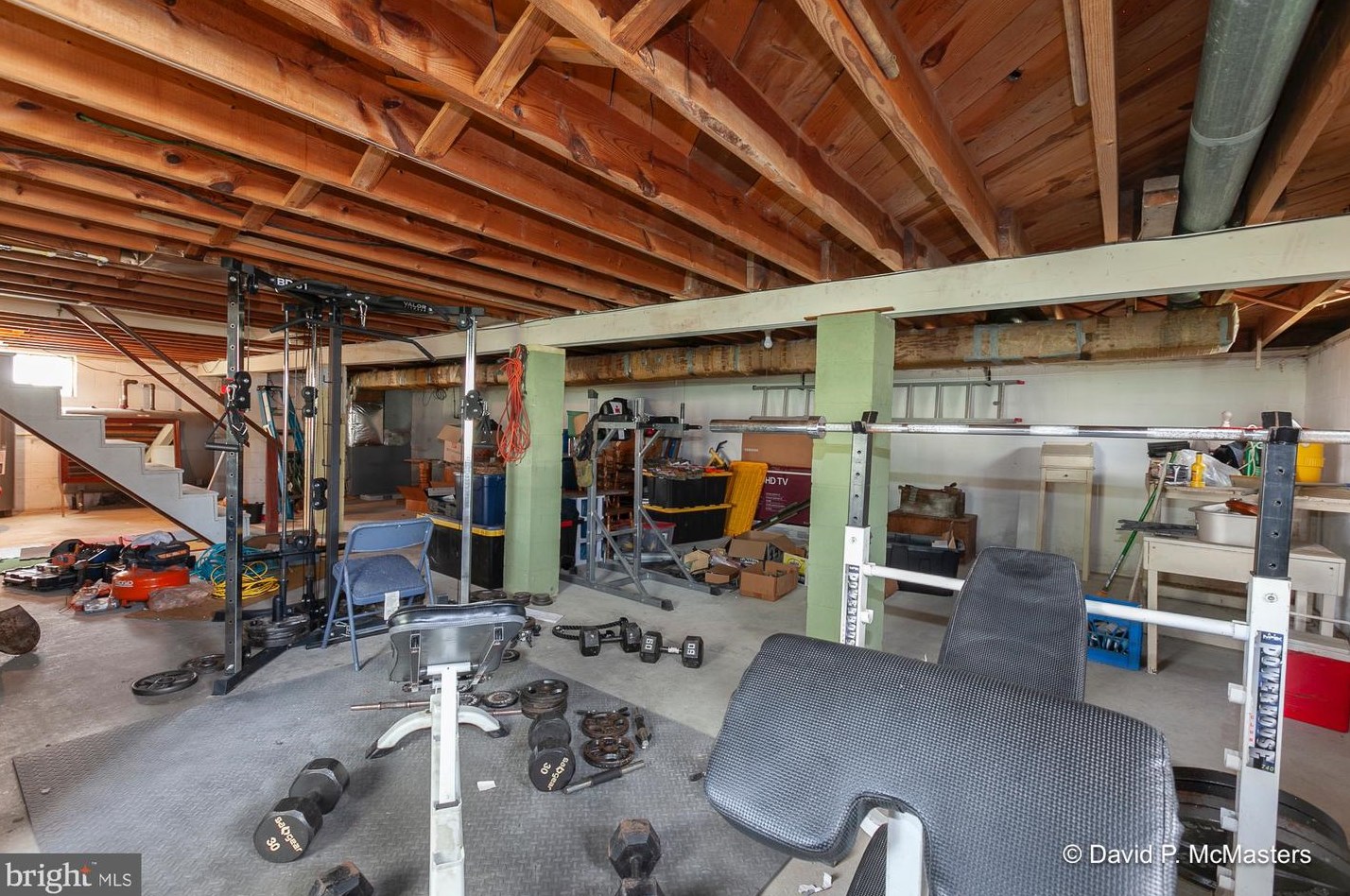 476 Jefferson Ave, Charles Town WV 25414-1122 exterior