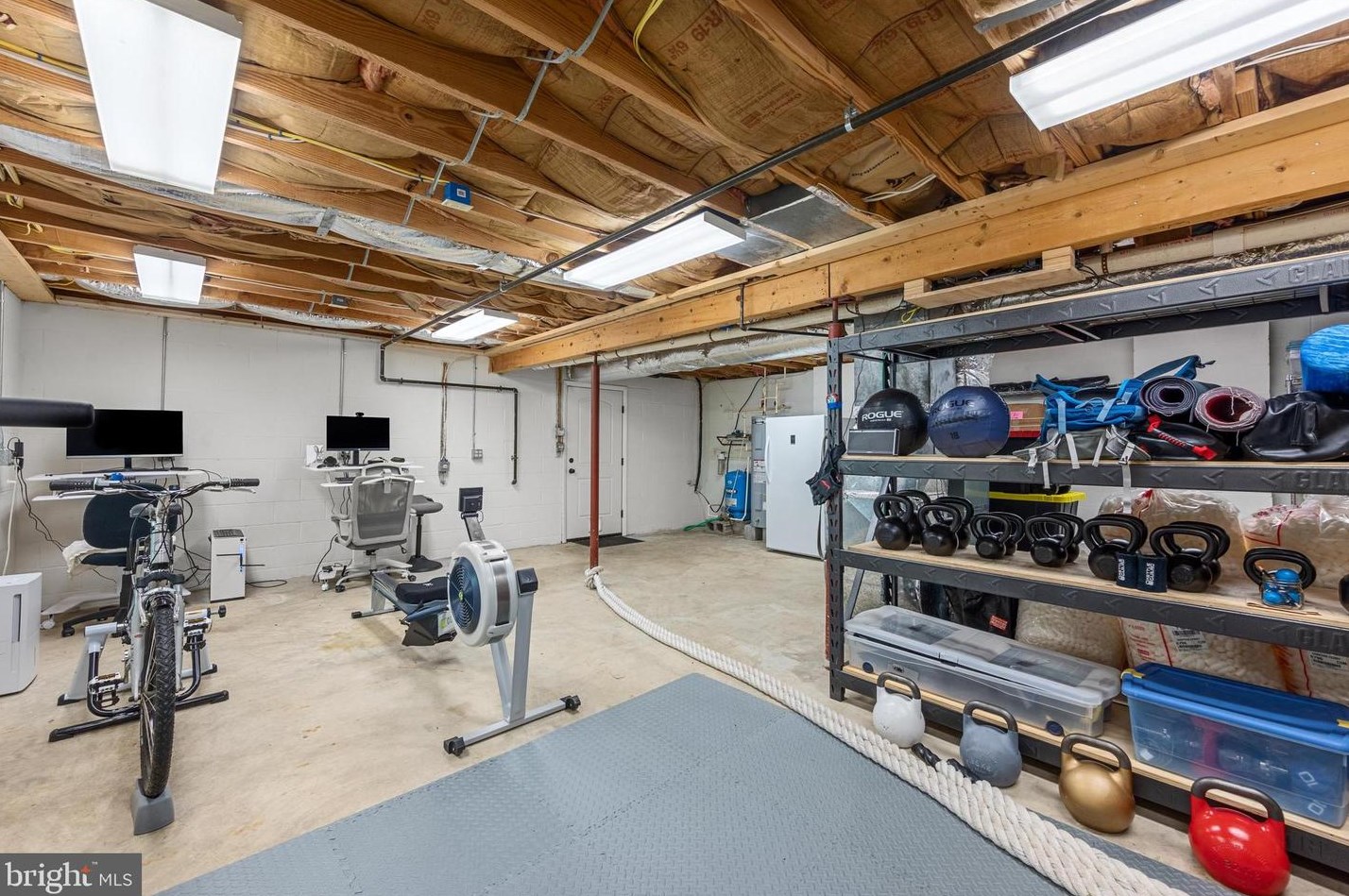 137 Moonridge Ln, Harpers Ferry WV  25425-6237 exterior