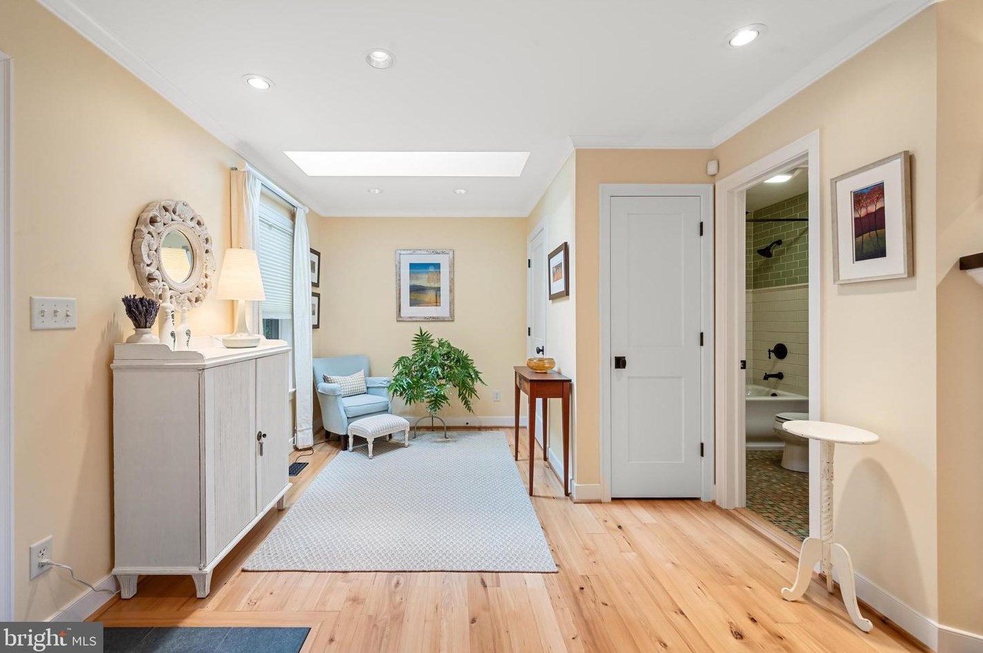 137 Moonridge Ln, Harpers Ferry WV  25425-6237 exterior