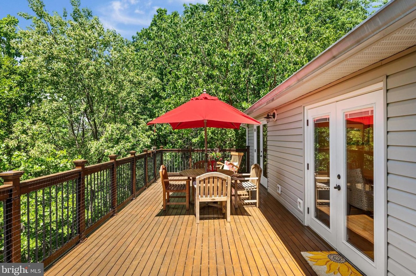 137 Moonridge Ln, Harpers Ferry WV  25425-6237 exterior