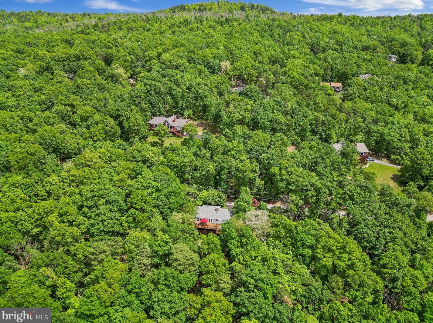 137 Moonridge Ln, Harpers Ferry WV  25425-6237 exterior