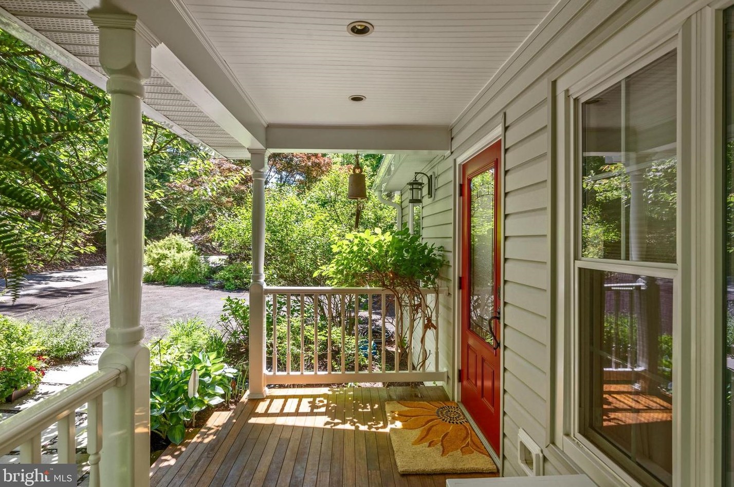 137 Moonridge Ln, Harpers Ferry WV  25425-6237 exterior