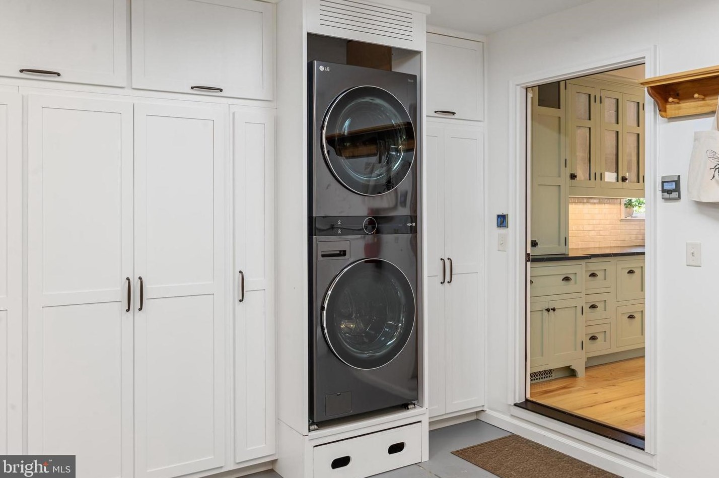 137 Moonridge Ln, Harpers Ferry WV  25425-6237 exterior