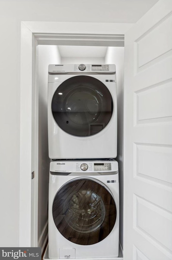 515 Washington St, Charles Town WV  25414-1003 exterior