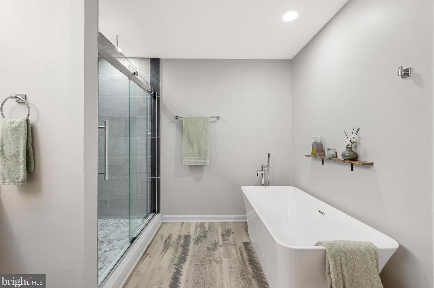 15 Lee Brown Cir, Charles Town WV 25414-4505 exterior