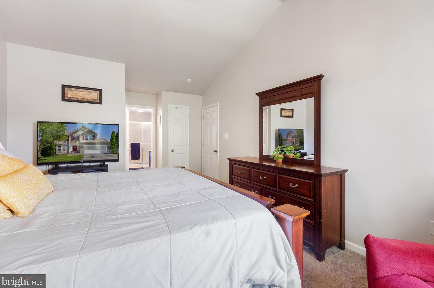 57 Southwinds Dr, Charles Town WV  25414-3976 exterior