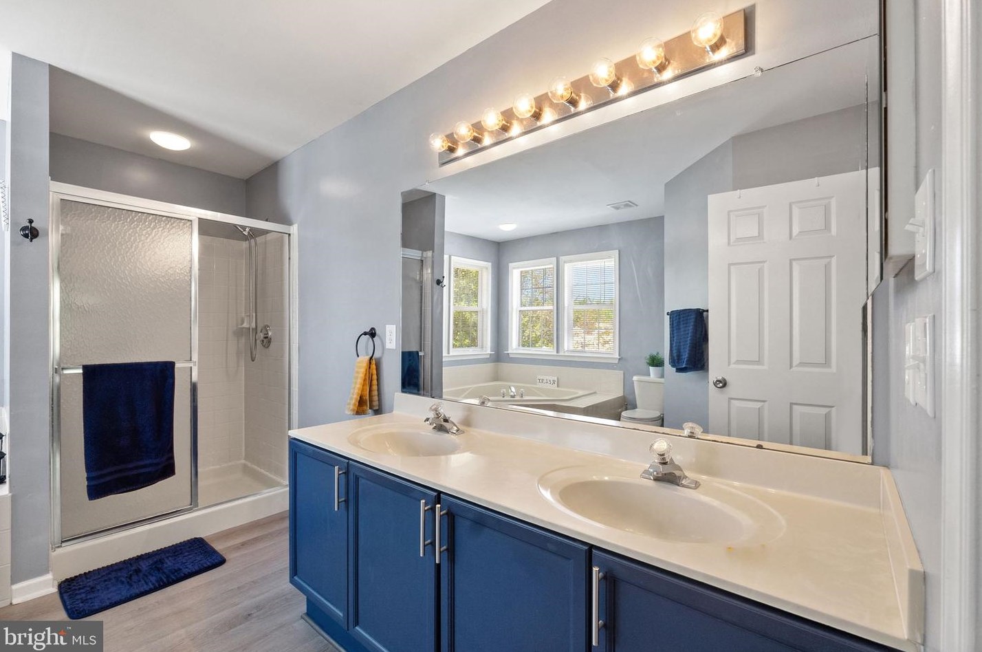 57 Southwinds Dr, Charles Town WV  25414-3976 exterior