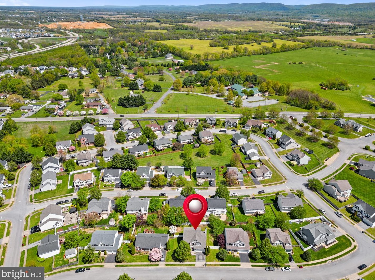 57 Southwinds Dr, Charles Town WV  25414-3976 exterior