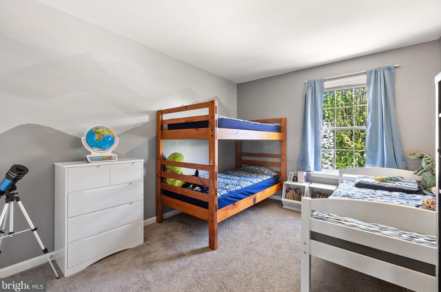 57 Southwinds Dr, Charles Town WV  25414-3976 exterior