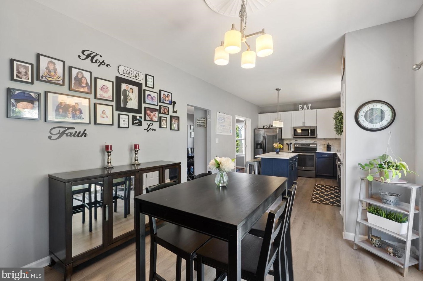 57 Southwinds Dr, Charles Town WV  25414-3976 exterior