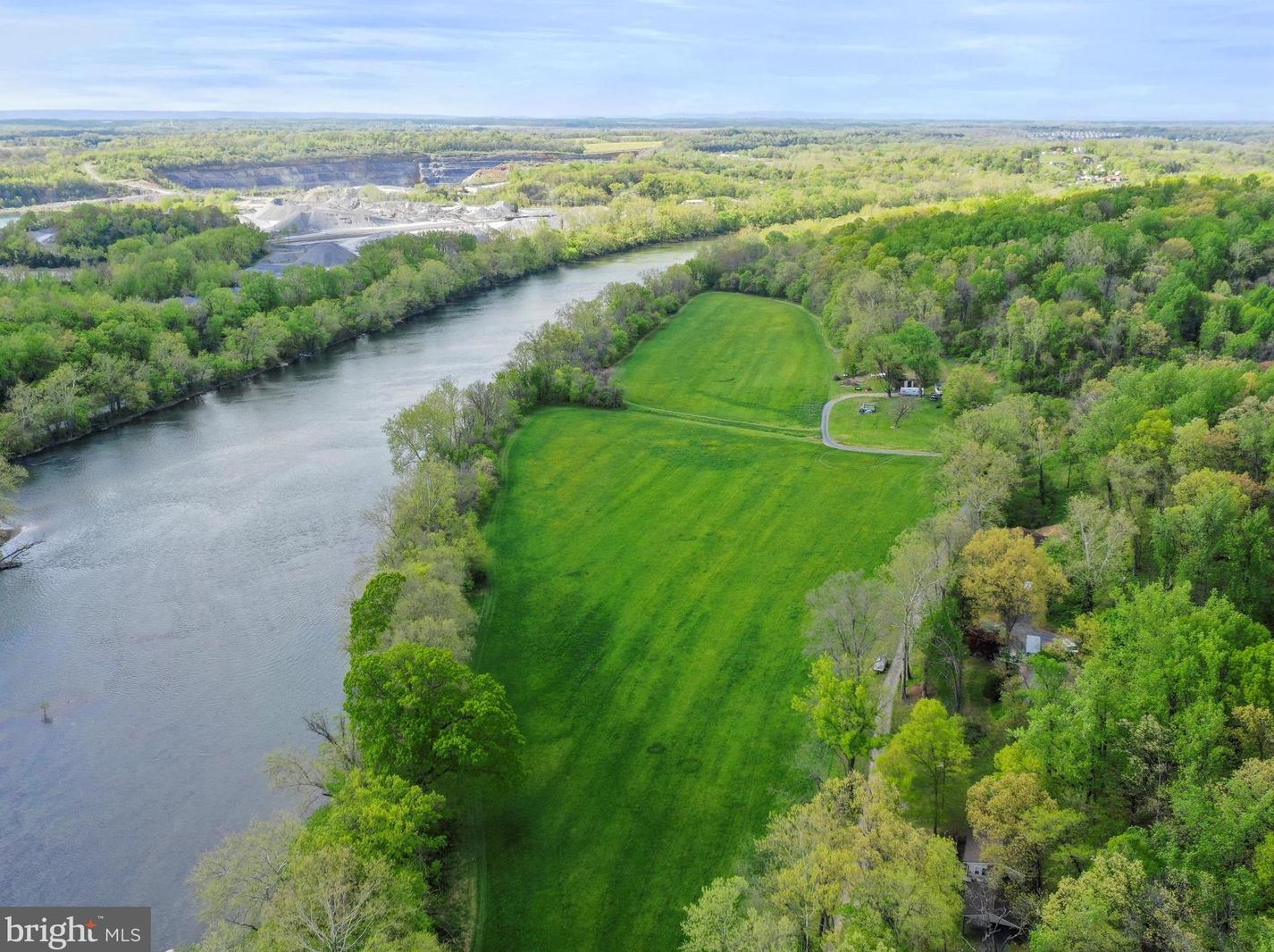 191 Shenandoah Ranch Rd, Harpers Ferry, WV 25425