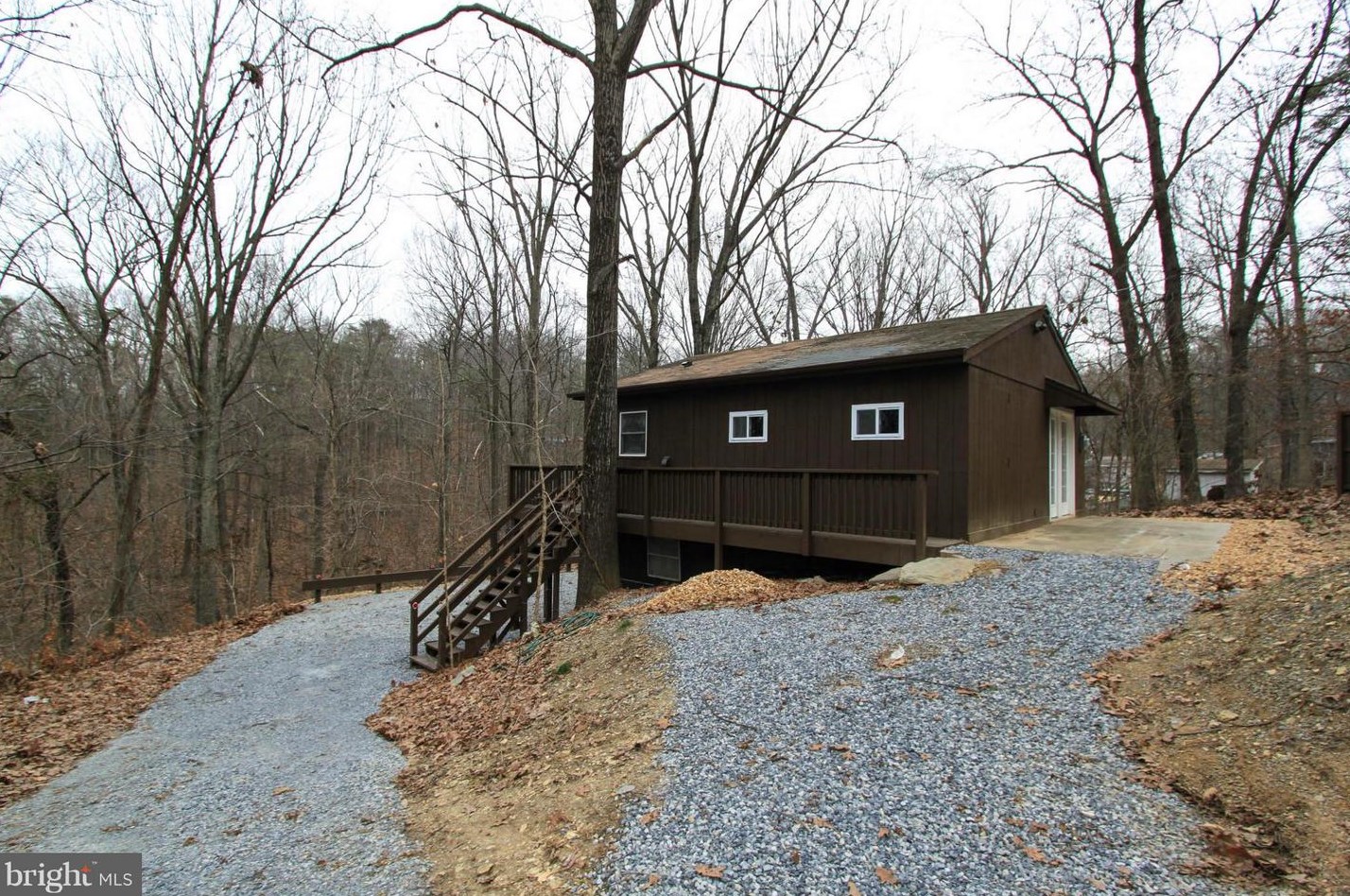 160 Greenwood #b, Harpers Ferry, WV 25425