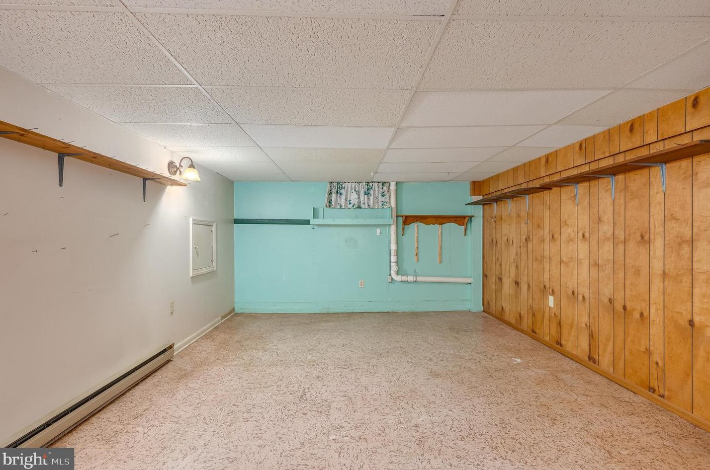 107 6 Ave, Ranson WV 25438-1402 exterior