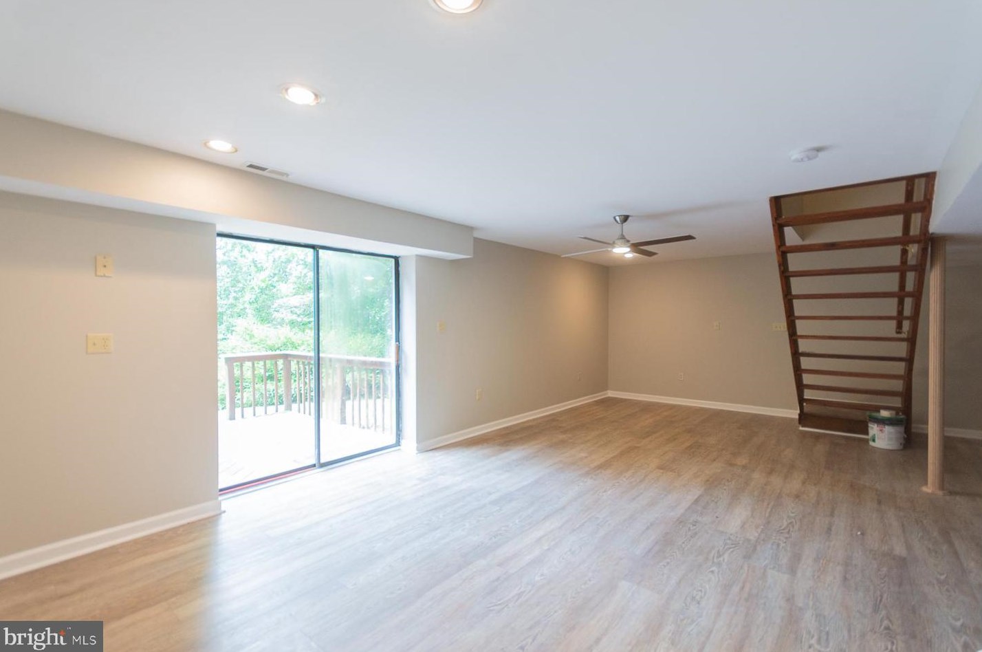 343 Windsong Rd, Harpers Ferry WV 25425-4961 exterior