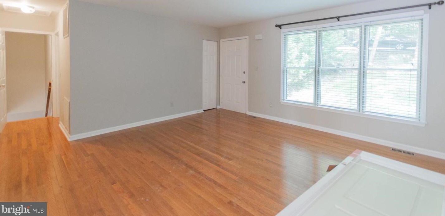 343 Windsong Rd, Harpers Ferry WV 25425-4961 exterior