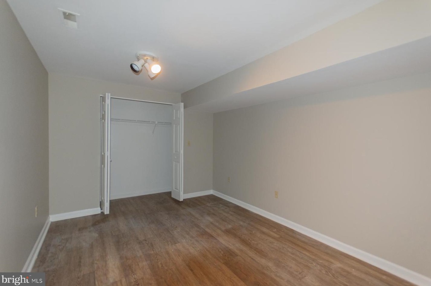 343 Windsong Rd, Harpers Ferry WV 25425-4961 exterior