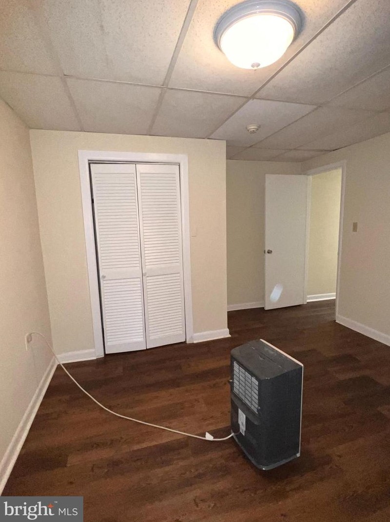 312 Samuel St, Charles Town WV  25414-1842 exterior