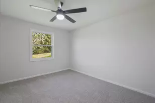 104 Carrell Ln, Charles Town, WV 25414 - Photo 16