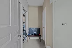 203 S George St., Charles Town, WV 25414 - Photo 36