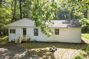 133 Beechwood Ln, Harpers Ferry, WV 25425 - Photo 2