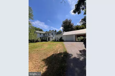 704 W Washington Street, Charles Town, WV 25414 - Photo 1