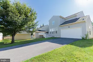 70 Braddock St, Charles Town, WV 25414 - Photo 82