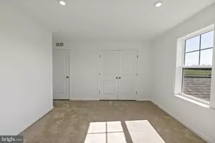 812 Lord Fairfax St, Charles Town, WV 25414 - Photo 38