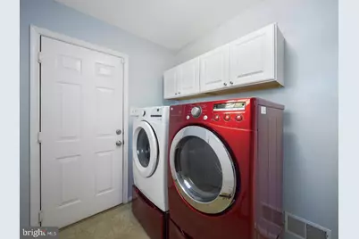 378 Prides Crossing, Shenandoah Junction, WV 25442 - Photo 24