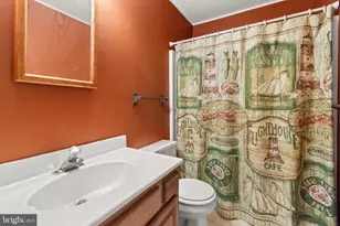 291 Riverview Dr, Harpers Ferry, WV 25425 - Photo 14