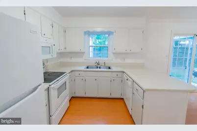 28 Newington Court N, Charles Town, WV 25414 - Photo 12