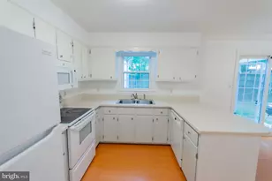 28 Newington Ct N, Charles Town, WV 25414 - Photo 12