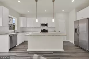 62 White Violet Wy, Kearneysville, WV 25430 - Photo 6