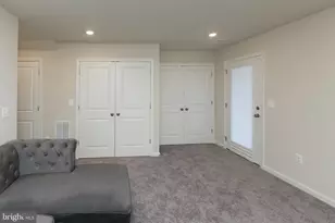 156 Winterplace Dr, Charles Town, WV 25414 - Photo 6