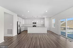 261 Short Br Dr, Ranson, WV 25438 - Photo 20