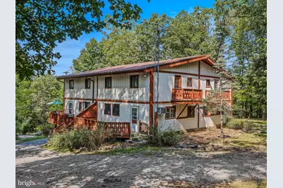 326 Lower Clubhouse Drive, Harpers Ferry, WV 25425 - Photo 2