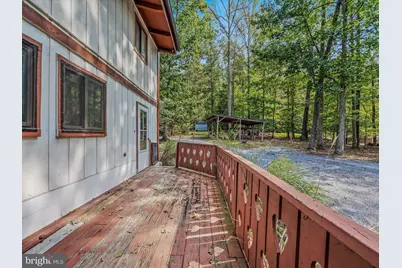 326 Lower Clubhouse Drive, Harpers Ferry, WV 25425 - Photo 8