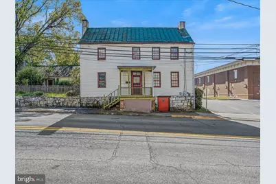 309 W Liberty Street, Charles Town, WV 25414 - Photo 36