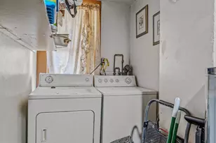 309 W Liberty St, Charles Town, WV 25414 - Photo 14